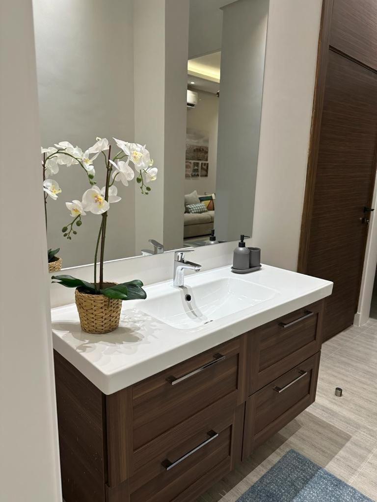 Modern Appartements With Private Entry Riyadh Exterior photo